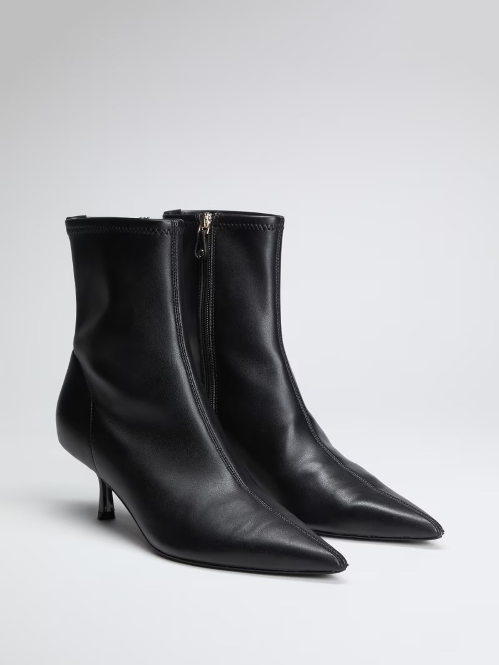 Guess Black Pointed-Toe Kitten Heel Ankle Boots